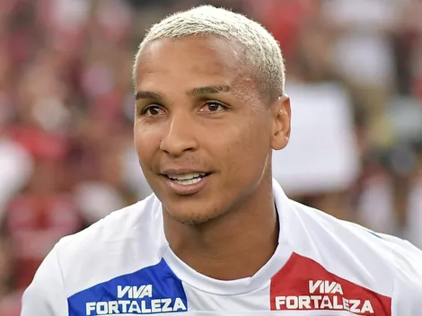 Deyverson rescinde com o Fortaleza e está livre no mercado