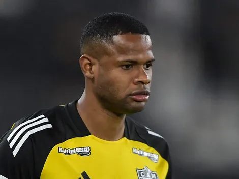 Junior Santos fica próximo de acerto com o Corinthians