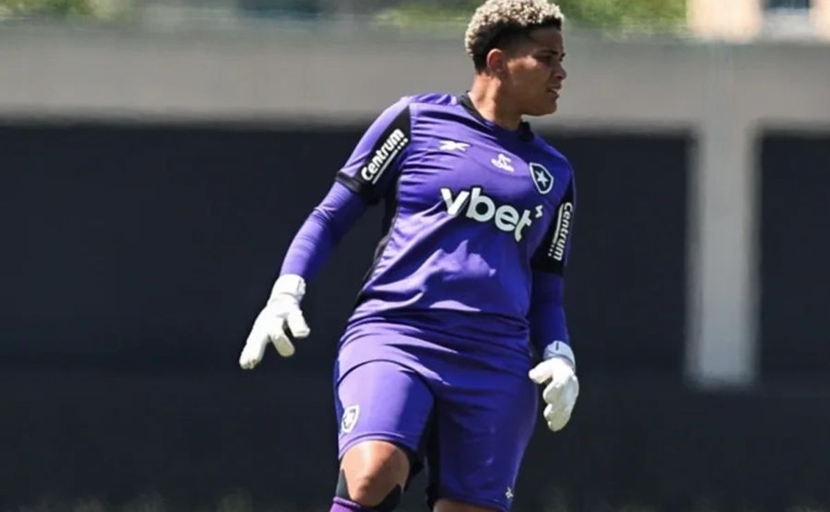 Yasmim Pereira destaca pré-temporada intensa e projeta Botafogo competitivo em 2026