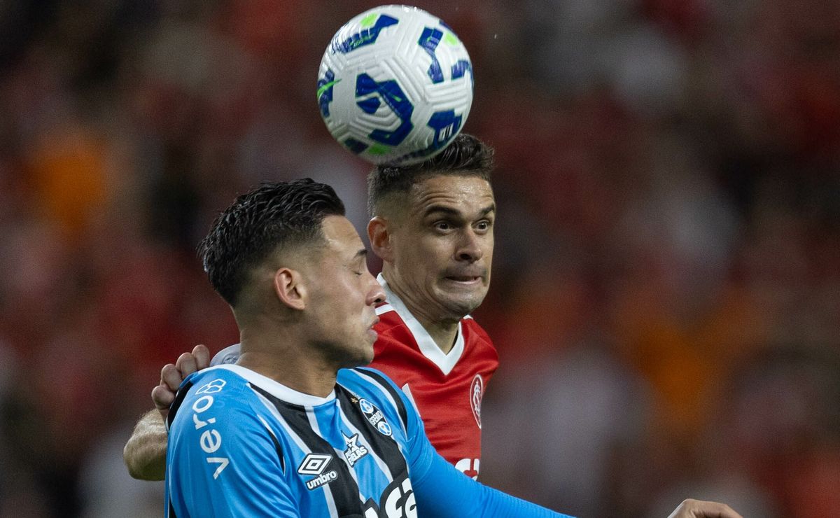 Escalação do Grêmio: Luís Castro indica time com Tiaguinho e Noriega para Gre-Nal 449