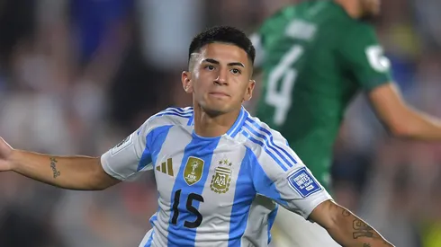 Almada durante partida contra a Bolívia. Foto: Marcelo Endelli/Getty Images