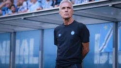 Luís Castro tem problemas no Grêmio para o Gre-Nal 449 - Foto: Maxi Franzoi/AGIF