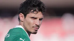 Raphael Veiga vive indefinição de saída.