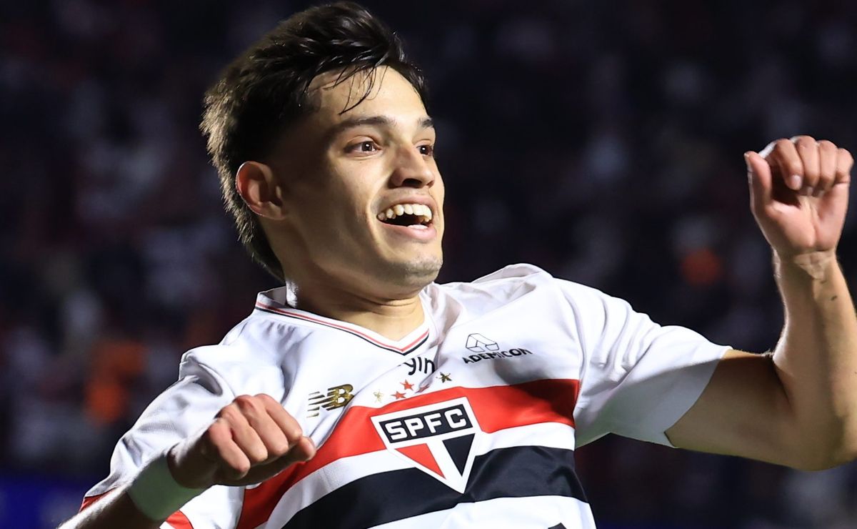 Damián Bobadilla ganha protagonismo no São Paulo antes do clássico contra o Palmeiras em Barueri
