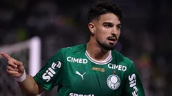 Flaco Lopez jogador do Palmeiras comemora seu gol durante partida contra o Mirassol. Foto: Fabio Giannelli/AGIF