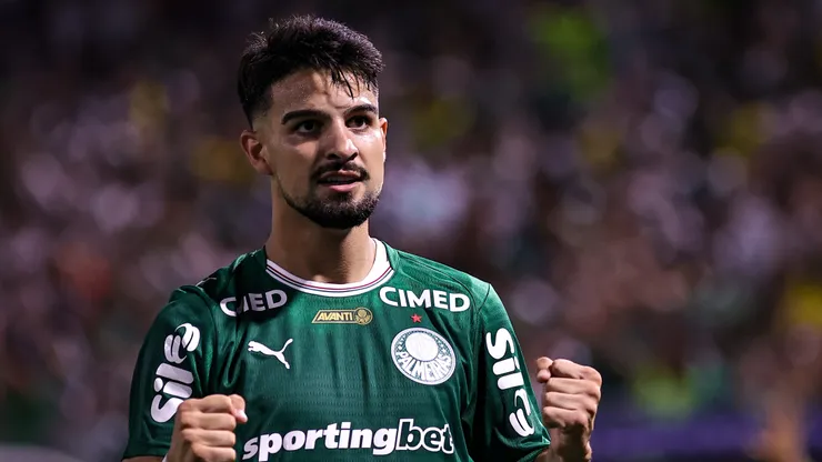 Flaco López se destacou no clássico paulista