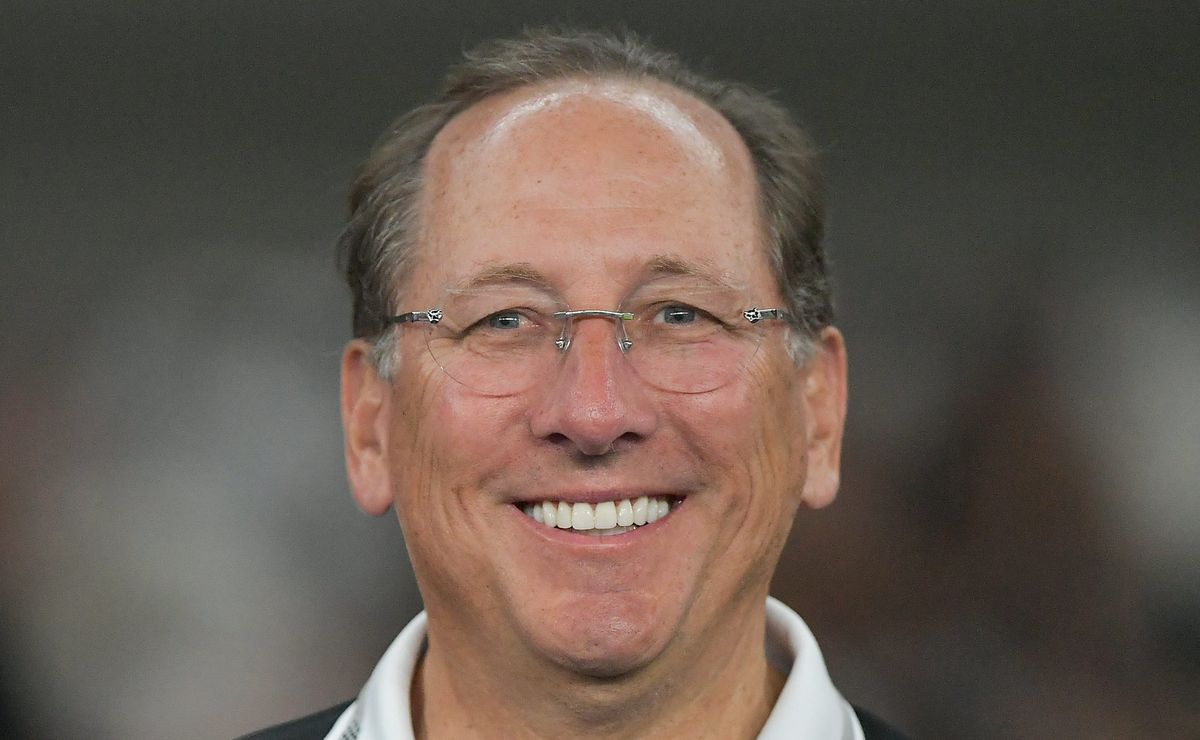 John Textor acaba de justificar motivos de saídas de jogadores importantes do Botafogo: “Não é escravidão”