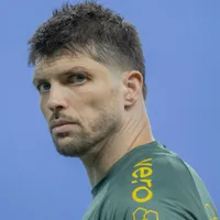 Tiago Volpi se despede do Grêmio nas redes sociais