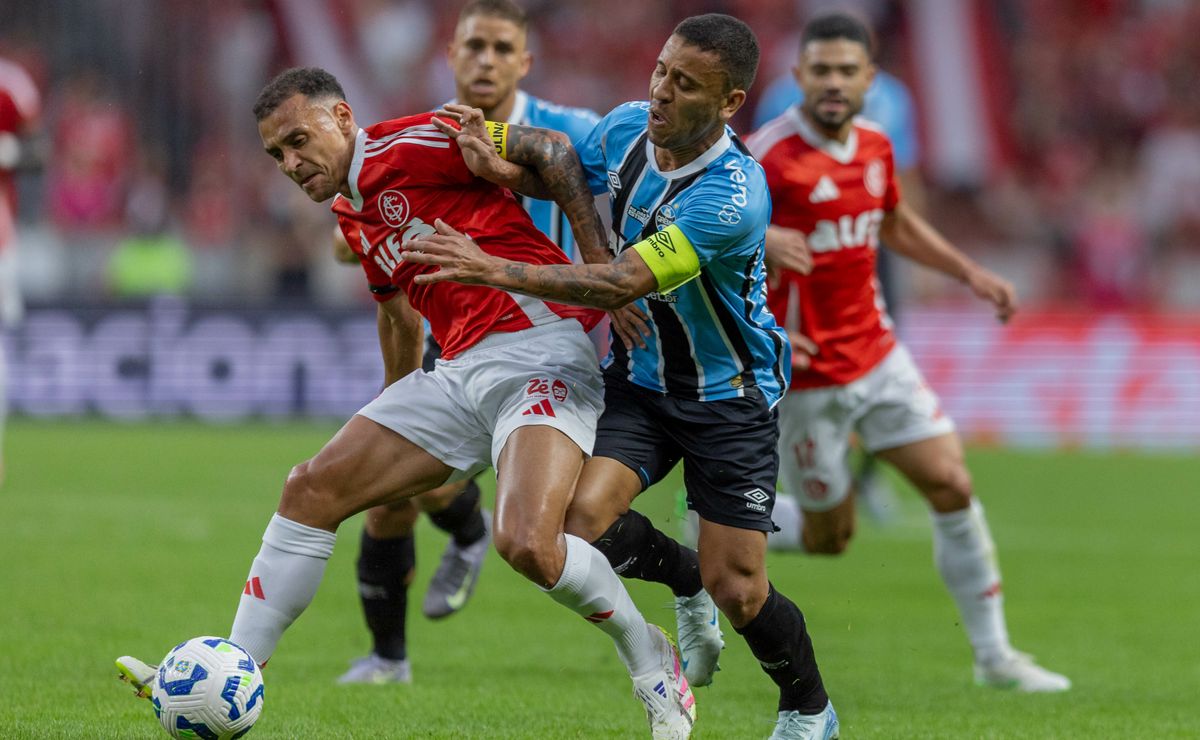 Internacional leva ligeira vantagem no histórico completo contra o Grêmio em clássicos Gre-Nais