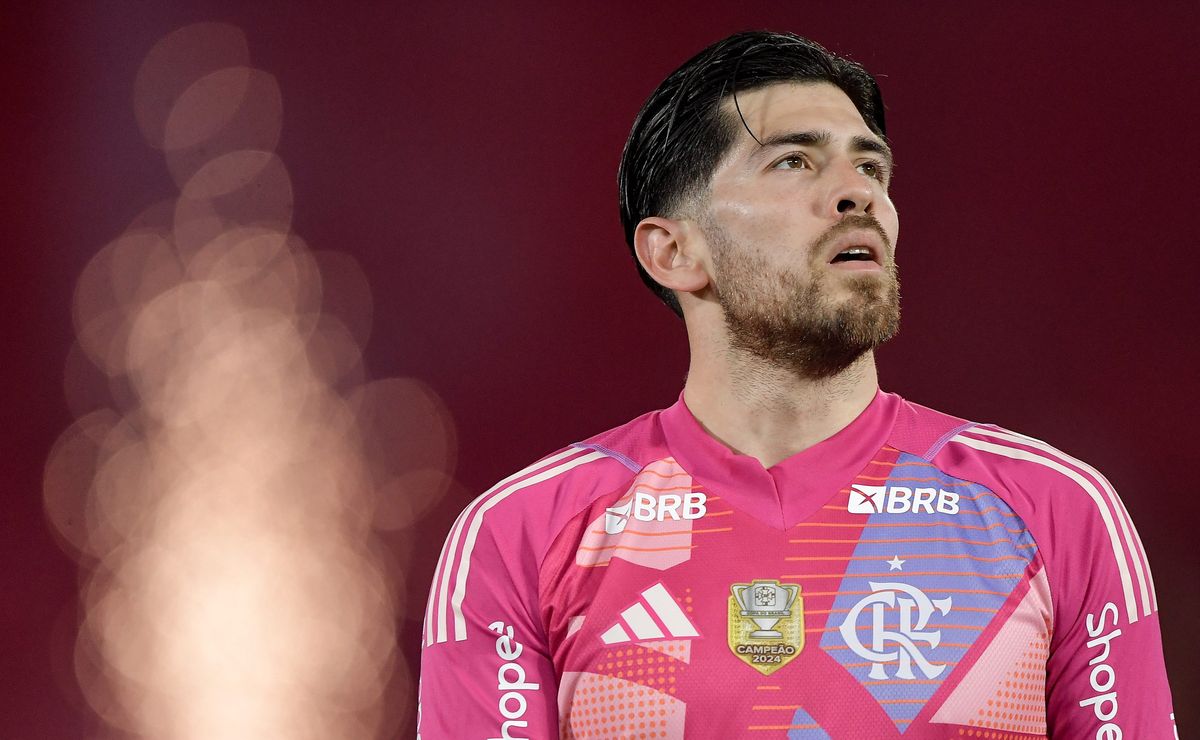 Andrew estreia no gol do Flamengo e encerra sequência de 46 jogos seguidos de Rossi