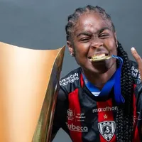 Grêmio oficializa a contratação da zagueira Mayerli Rodríguez para 2026