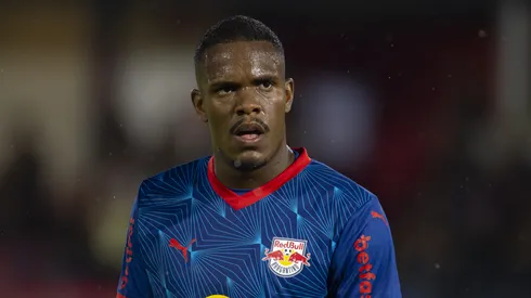 Gustavo Marques durante partida do Brasileirão 2025