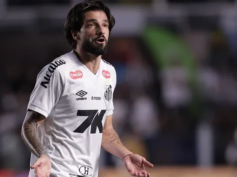 Lautaro tenta virar a chave no Santos