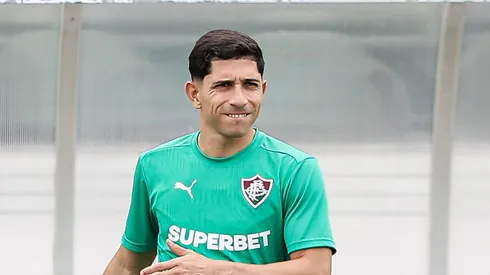 Savarino durante treino do Nense neste sábado (24)