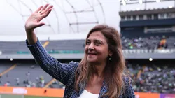 Leila antes do jogo contra o SPFC começar
