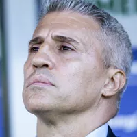 Crespo cita Santos e admite preocupação com rebaixamento do SPFC