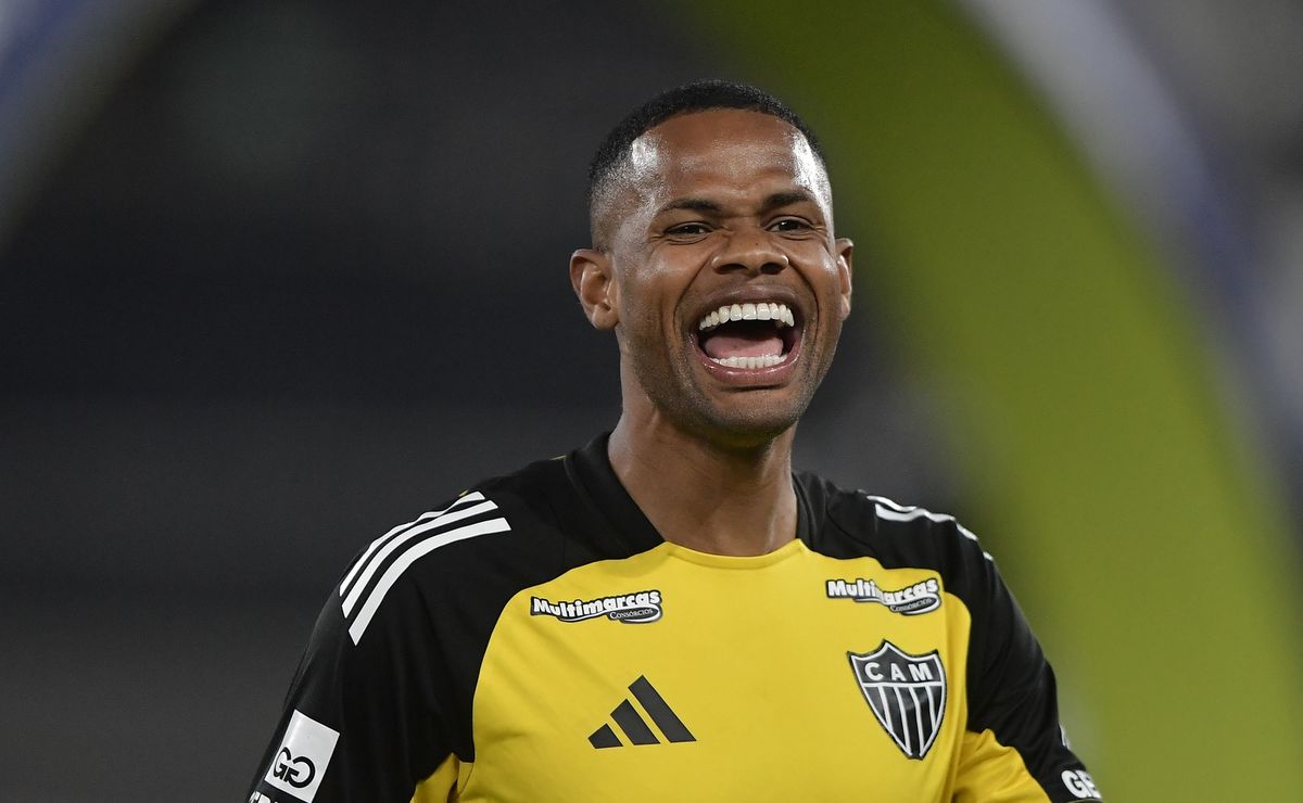 Após negativa do Corinthians, Júnior Santos irá receber proposta do Bahia, segundo Jorge Nicola