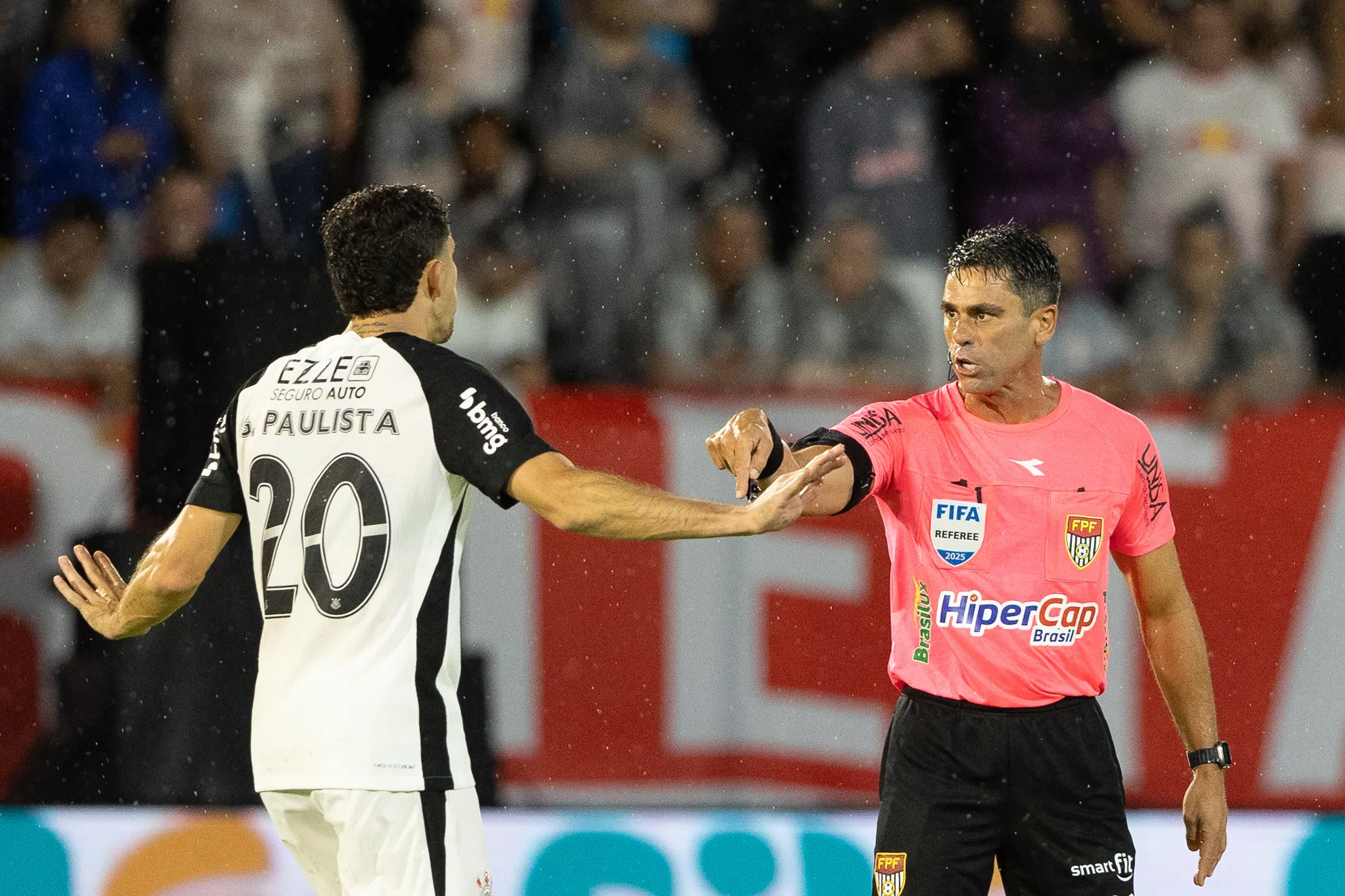Flávio durante o revés do Corinthians em Bragança Paulista. Foto: Joisel Amaral/AGIF