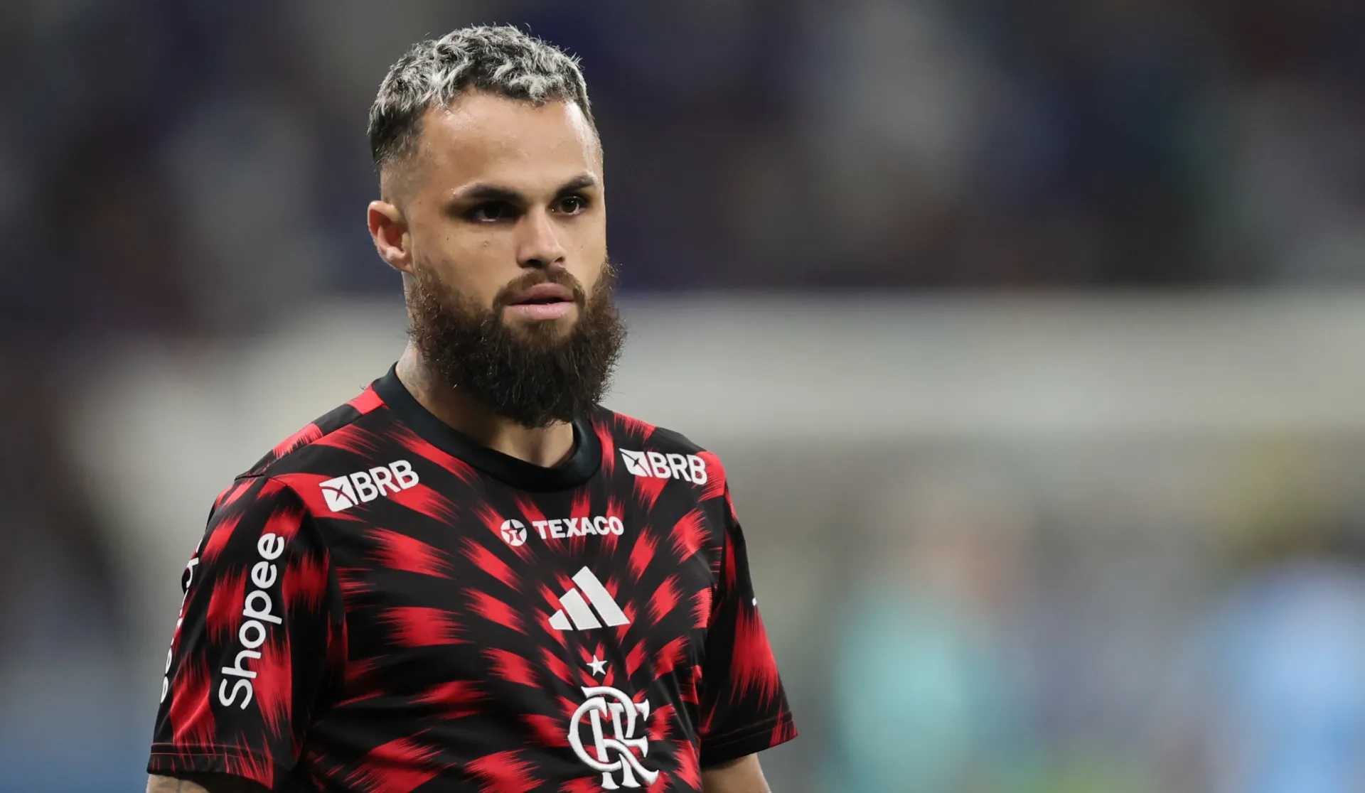 Michael pode deixar o Flamengo nesta janela – Foto: Gilson Lobo/AGIF