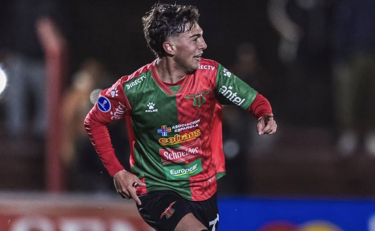 Alvo do Internacional, atacante uruguaio Agustín Albarracín se aproxima de acerto com o Cagliari