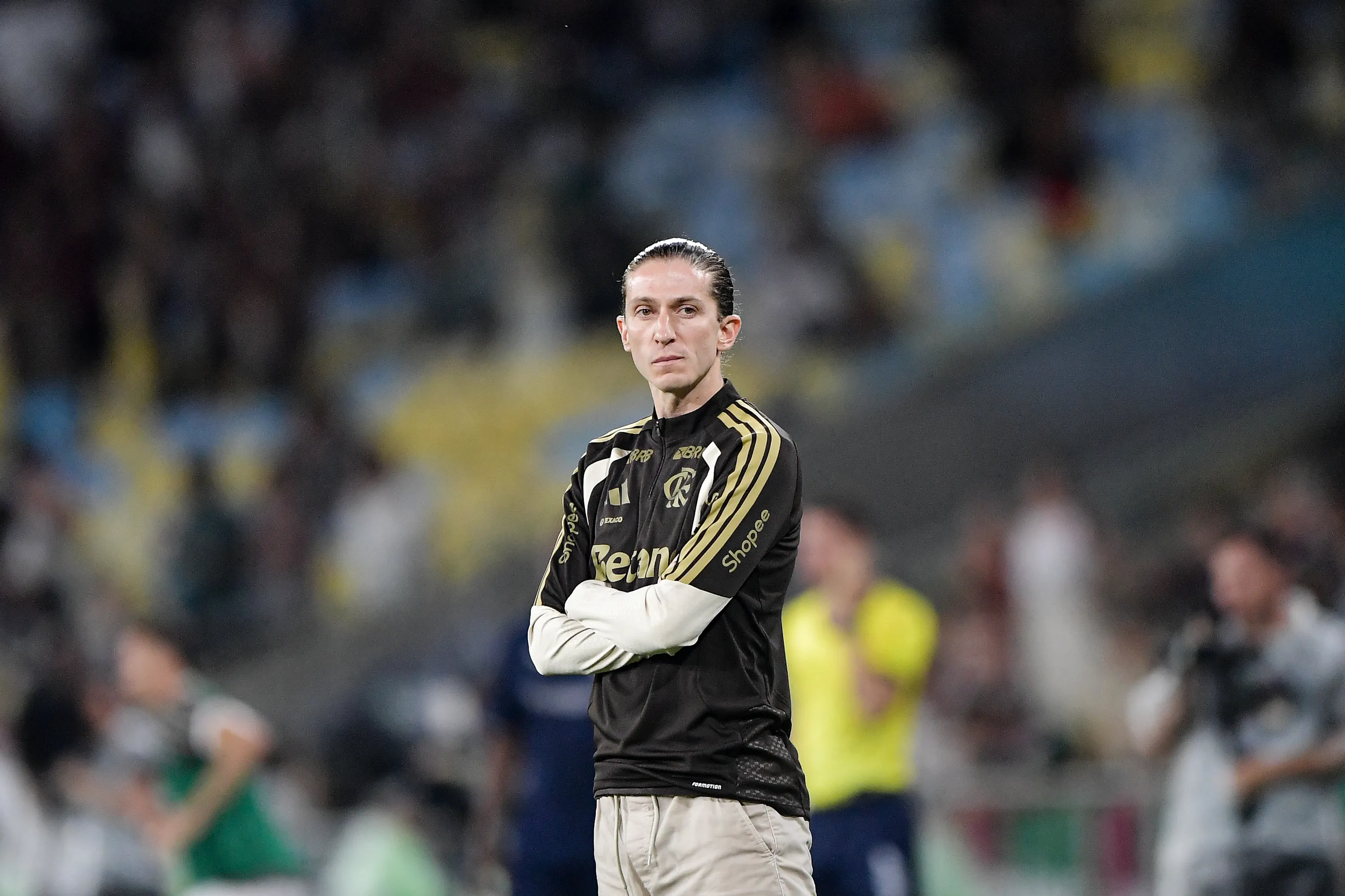 Filipe Luis tecnico do Flamengo durante partida contra o Fluminense no estadio Maracana pelo campeonato Carioca 2026. Foto: Thiago Ribeiro/AGIF