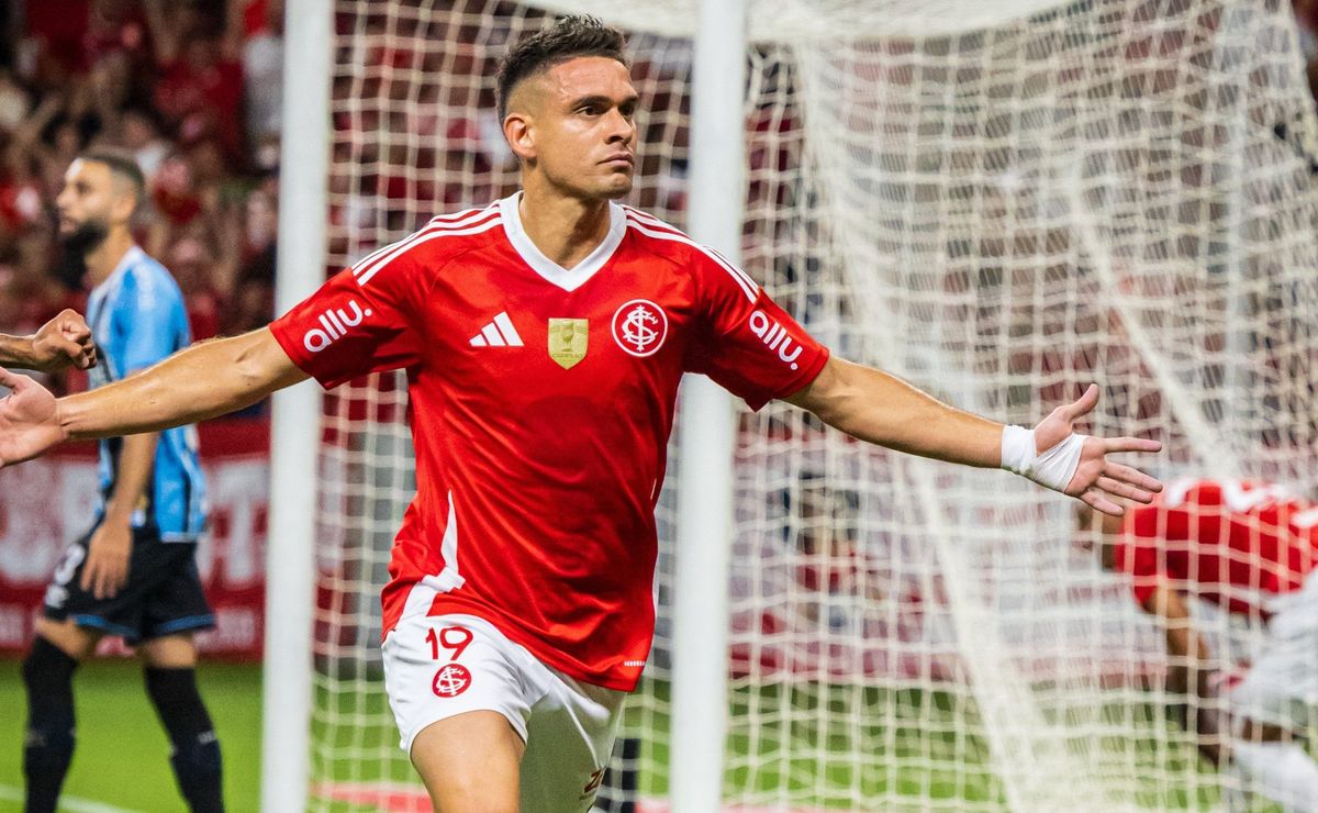 Bernabei enaltece gol marcado em goleada do Internacional contra o Grêmio e destaca triunfo colorado