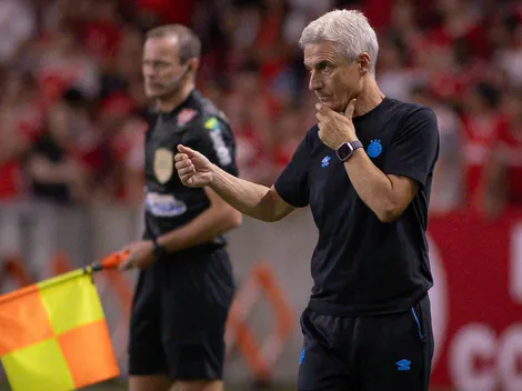 Luís Castro se desculpa após fala