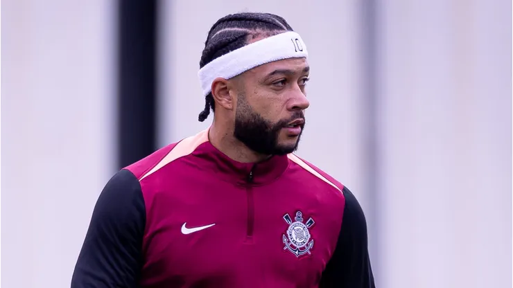 Memphis Depay tem futuro indefinido. Foto: Rodrigo Coca/Ag. Corinthians