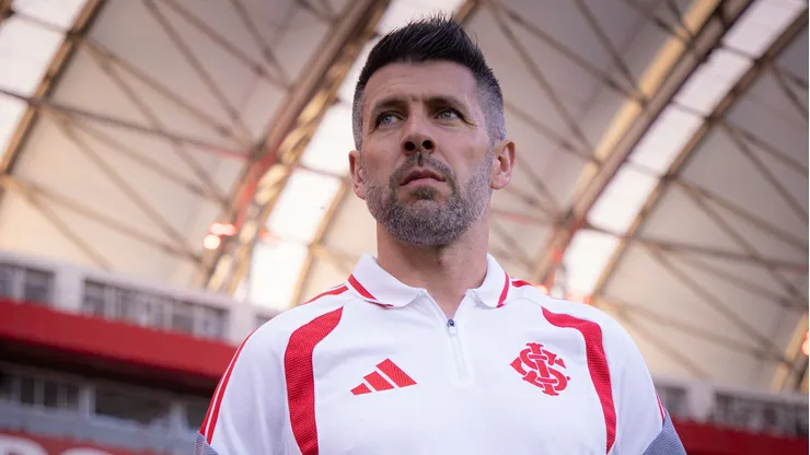 Paulo Pezzolano técnico do Internacional durante partida contra o INTER-SM no estadio Beira-Rio pelo campeonato Gaucho 2026.