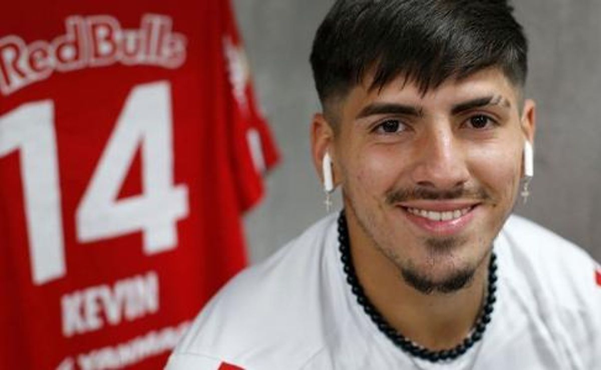 Kevin Lomónaco entra no radar do Atlético-MG e Sampaoli pede zagueiro para reforçar defesa