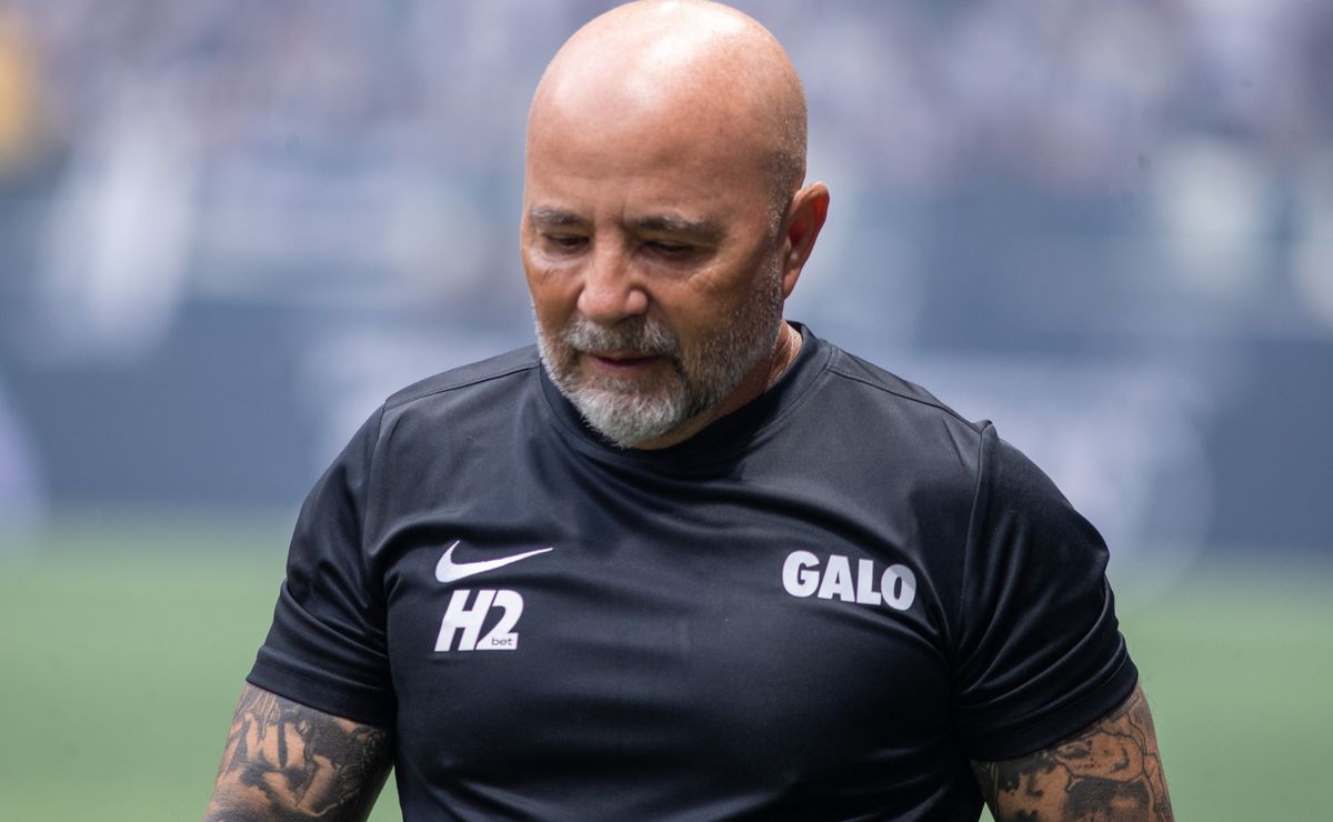 Desfalques do Atlético-MG: Sampaoli não contará com Lyanco e Ivan Román contra o Palmeiras