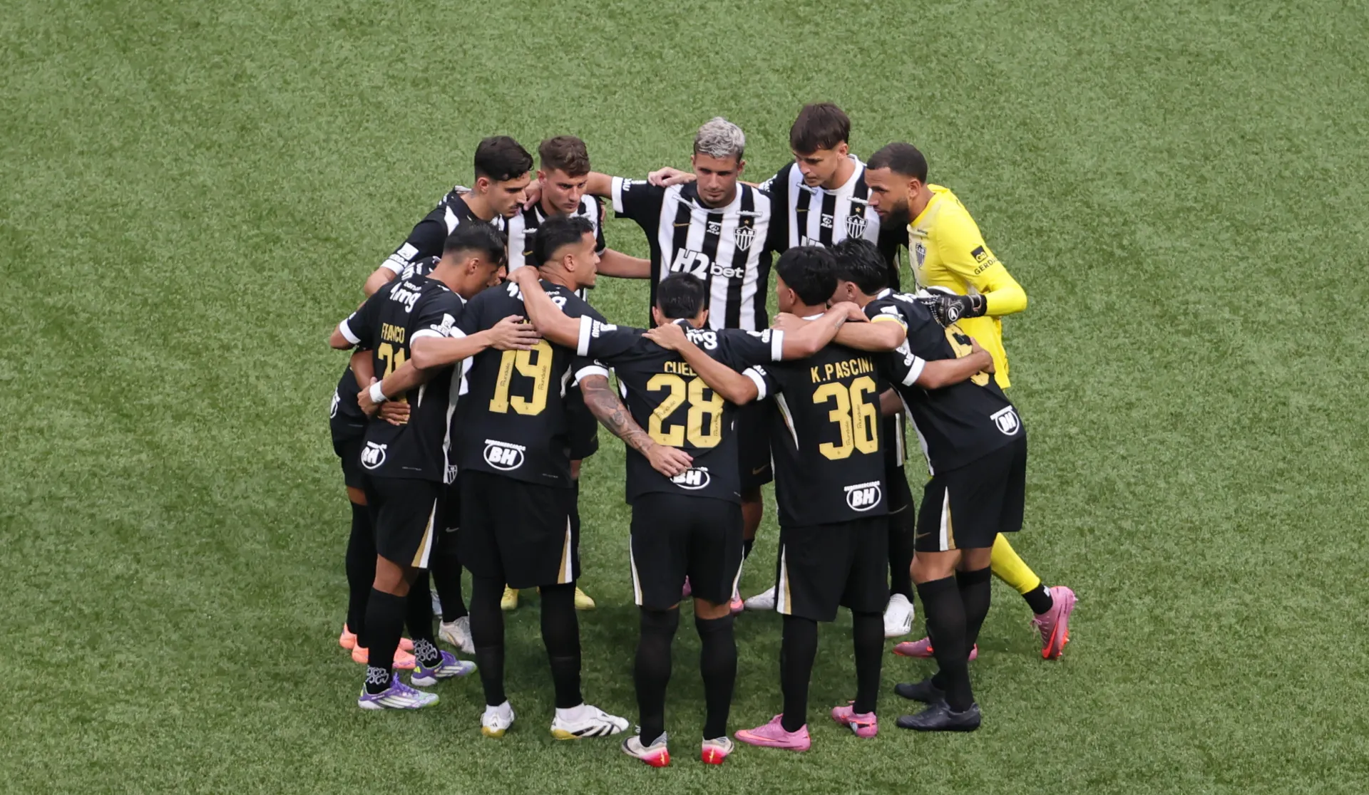 Jogadores do Atlético-MG durante o Campeonato Mineiro – Foto: Gilson Lobo/AGIF