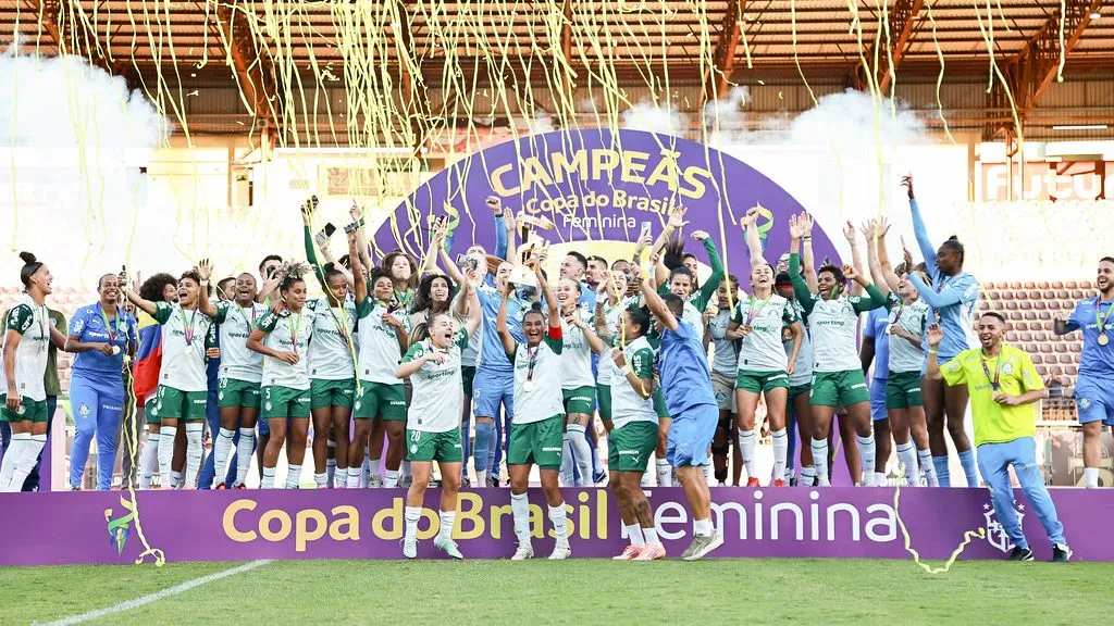 Palmeiras com título da Copa do Brasil Feminina