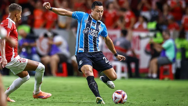 Marlon causou polêmica no Grenal