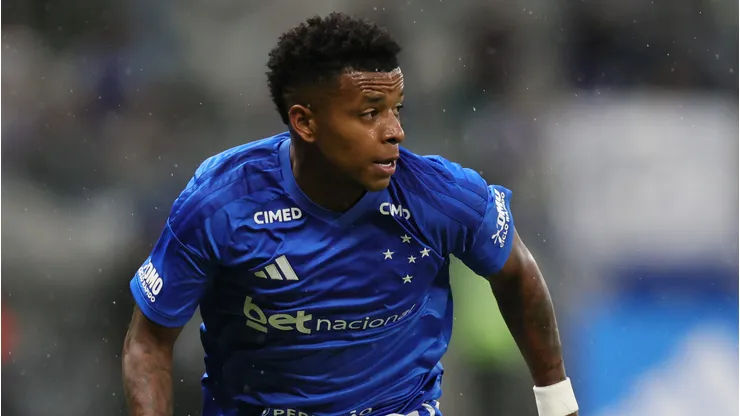 Arroyo teve proposta rejeitada pelo Cruzeiro.