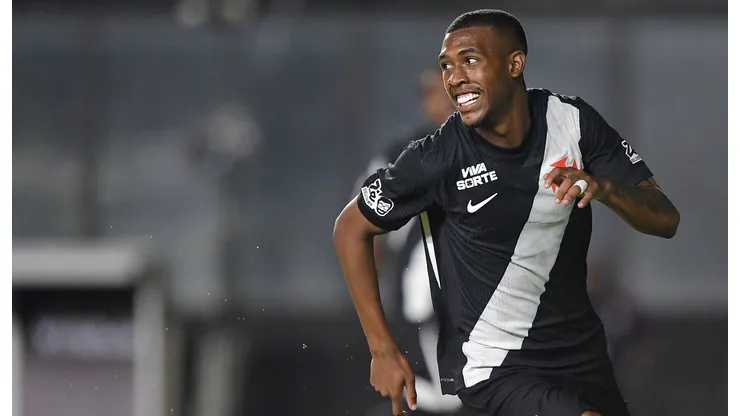 Rayan está de saída do Vasco - Foto: Thiago Ribeiro/AGIF