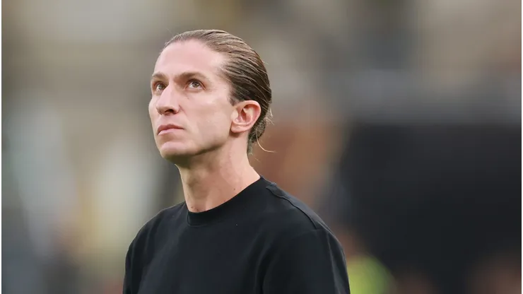Filipe Luís define saída de atacante do Flamengo - Foto: Hector Vivas/Getty Images)