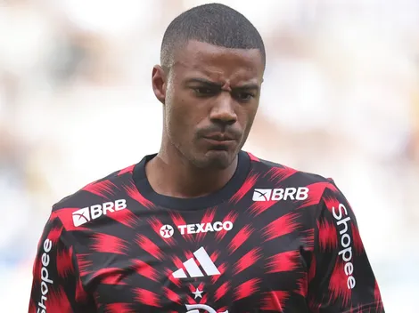 Flamengo não descarta negociar De La Cruz em definitivo