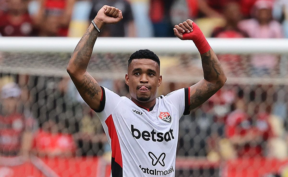 Alerrandro quer jogar no Inter, mas CSKA cria obstáculo e negociação trava nos bastidores