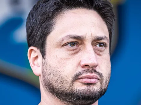 Arthur Elias projeta novos testes da Seleção e elogia Brasileirão