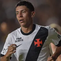 Rojas chama atenção de Diniz após grande atuação no Vasco