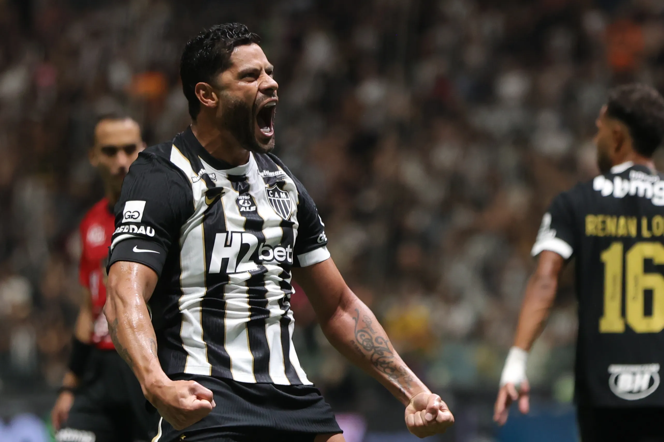 Hulk é protagonista em clássico. Foto: Gilson Lobo/AGIF