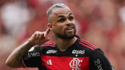 Michael, atacante que está de saída do Flamengo - Foto: Wagner Meier/Getty Images