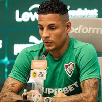 Arana expõe temporadas estressantes como motivo para deixar o Atlético