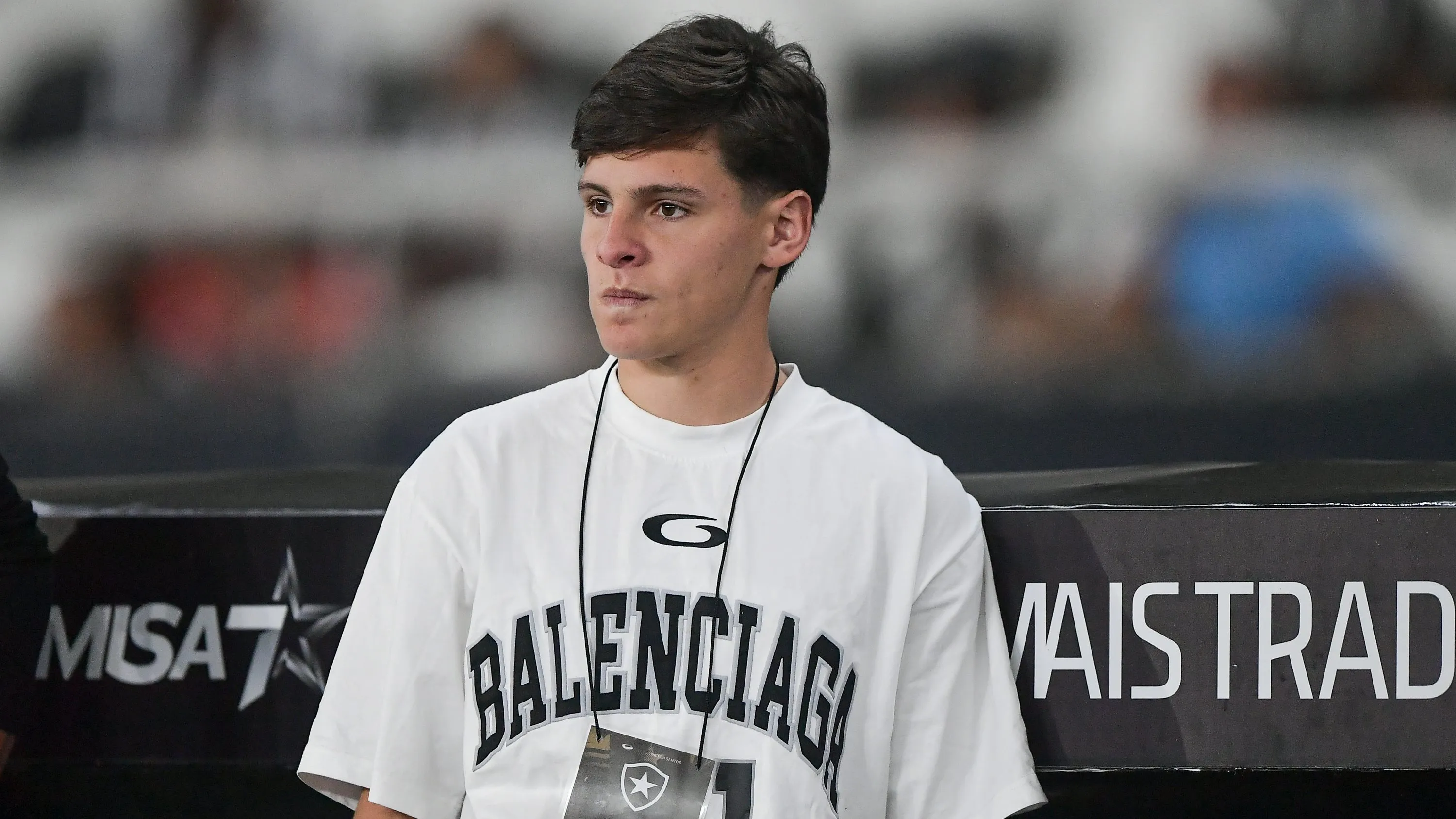 RJ – RIO DE JANEIRO – 04/06/2025 – BRASILEIRO A 2025, BOTAFOGO X CEARA – Alvaro Montoro jogador do Botafogo antes da partida contra o Ceara no estadio Engenhao pelo campeonato Brasileiro A 2025. Foto: Thiago Ribeiro/AGIF