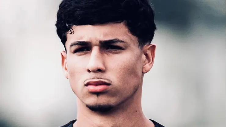 Nikolas foi sondado pelo Santos.