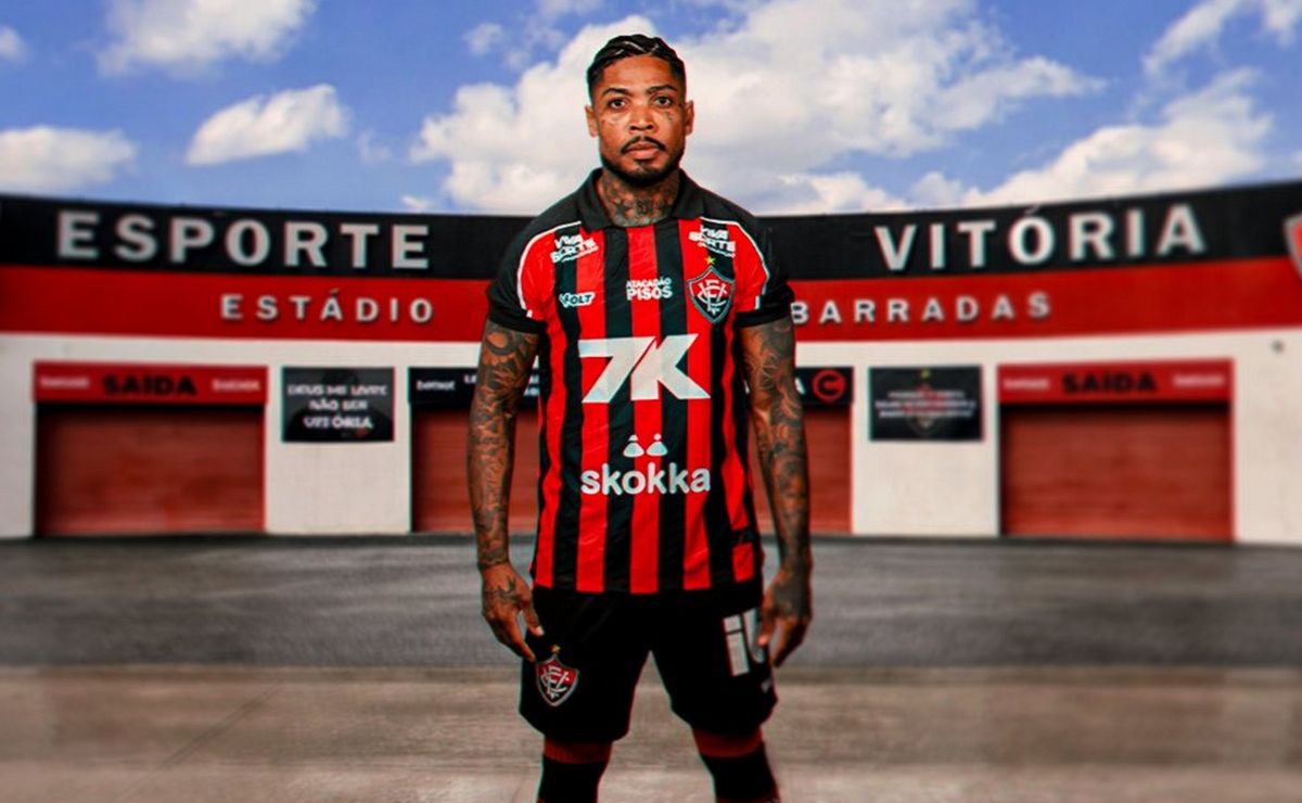 Vitória anuncia a contratação de Marinho e atacante volta ao Barradão depois de 10 anos