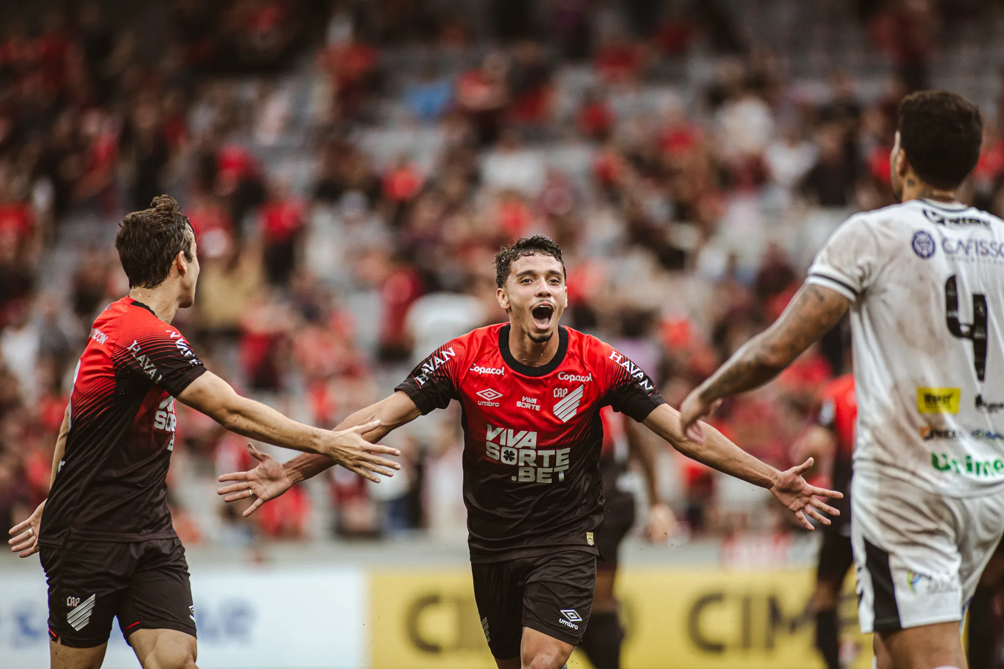 Foto: Luis Garcia/AGIF