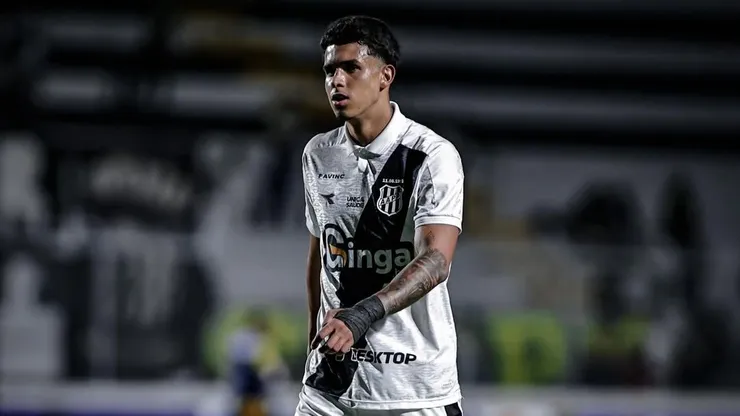 Nikolas não será do Grêmio.