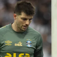 Tiago Volpi, ex-Grêmio, é anunciado pelo Bragantino